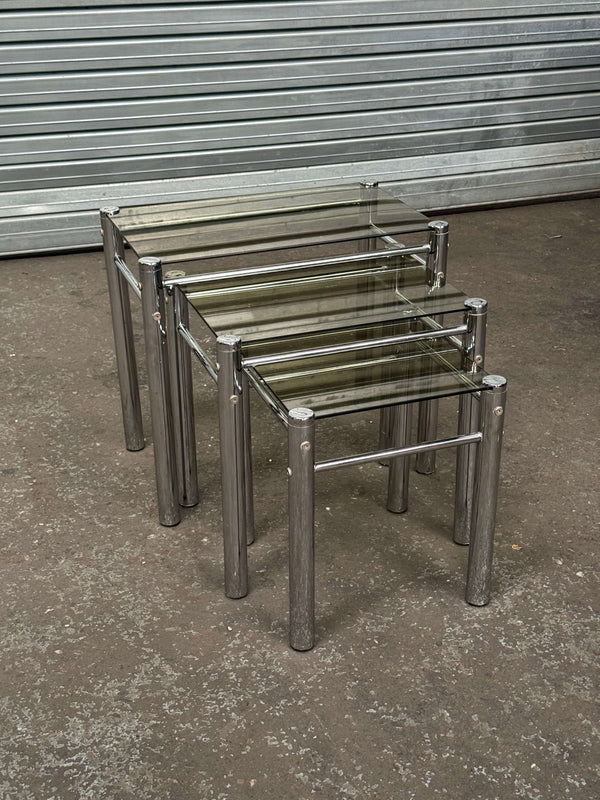 Chrome & Smoked Glass Nesting Tables | 1970s Italian Tricom